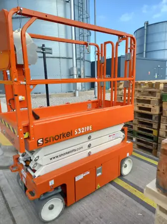 Click Here To Enlarge This Photo Of Snorkel Scissor Lift - S3219E - IP101590