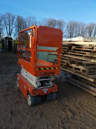 Click Here To Enlarge This Photo Of Snorkel Scissor Lift - S3219E - IP101608