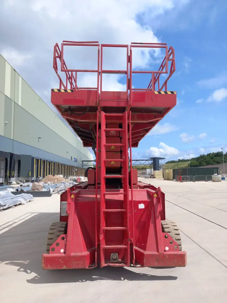 PB Scissor Lift - 270-24D 4x4 - IP101835