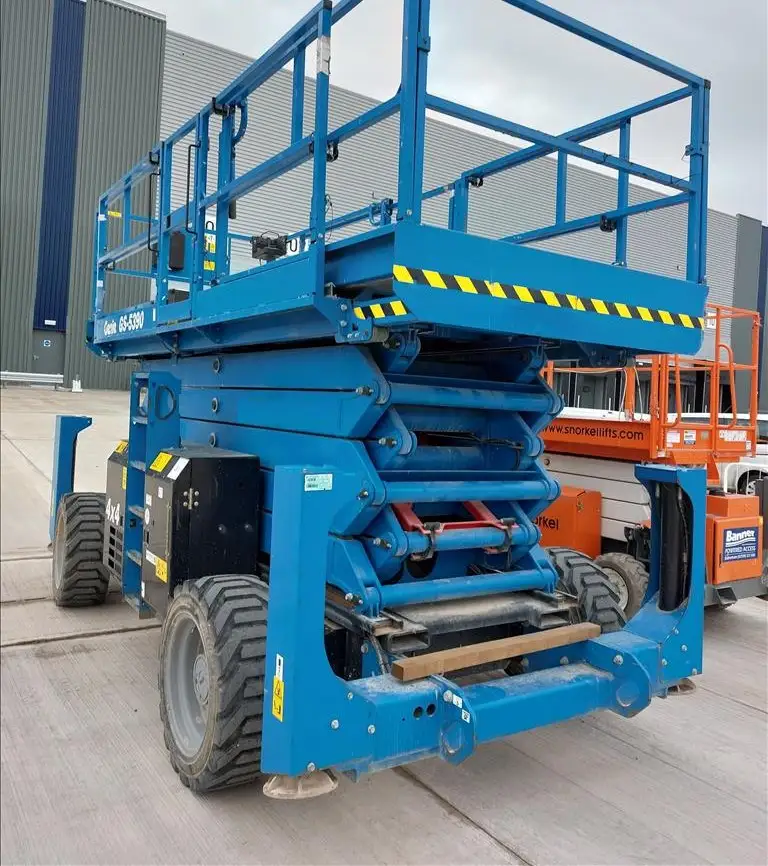 Genie Scissor Lift - GS5390RT - IP102443