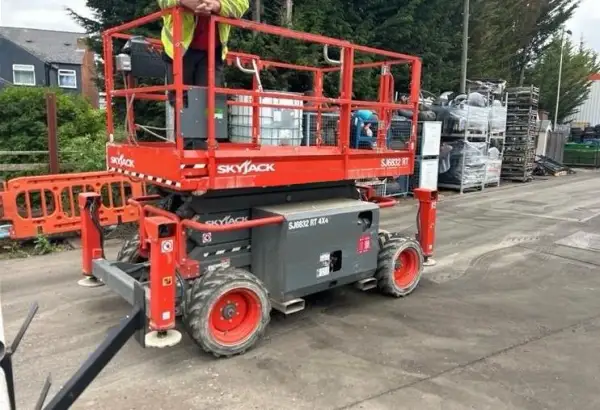 Click Here To Enlarge This Photo Of SkyJack Scissor Lift - SJ6832RT - IP102461