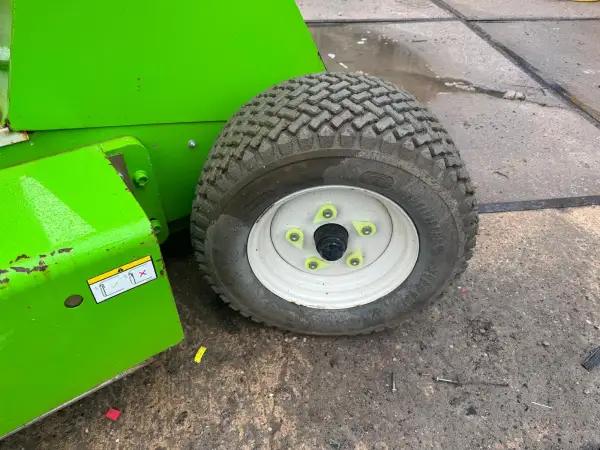 Click Here To Enlarge This Photo Of NiftyLift Articulated Boom - HR12NDE - IP102769