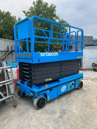 Click Here To Enlarge This Photo Of Sinoboom Scissor Lift - 4647EP - IP102801