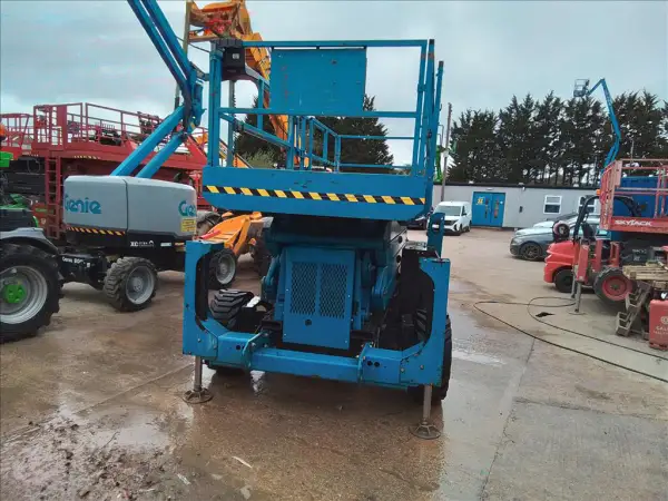 Click Here To Enlarge This Photo Of Genie Scissor Lift - GS4390RT - IP102813