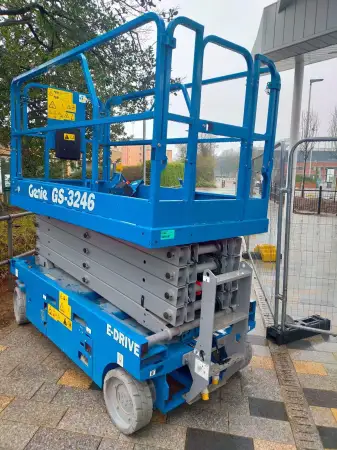 Click Here To Enlarge This Photo Of Genie Scissor Lift - GS3246 - IP102823