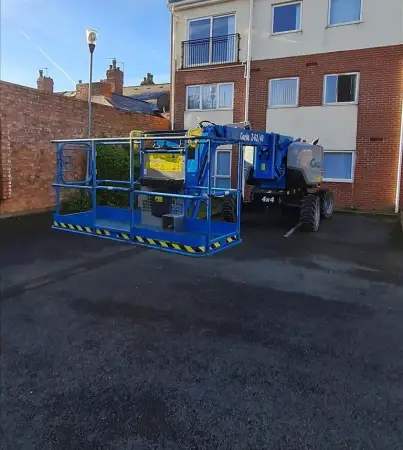 Click Here To Enlarge This Photo Of Genie Articulated Boom - Z62&sol;40 - IP103192