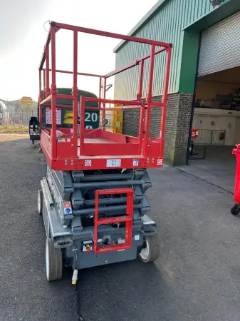 Click Here To Enlarge This Photo Of SkyJack Scissor Lift - SJ4732 - IP103300