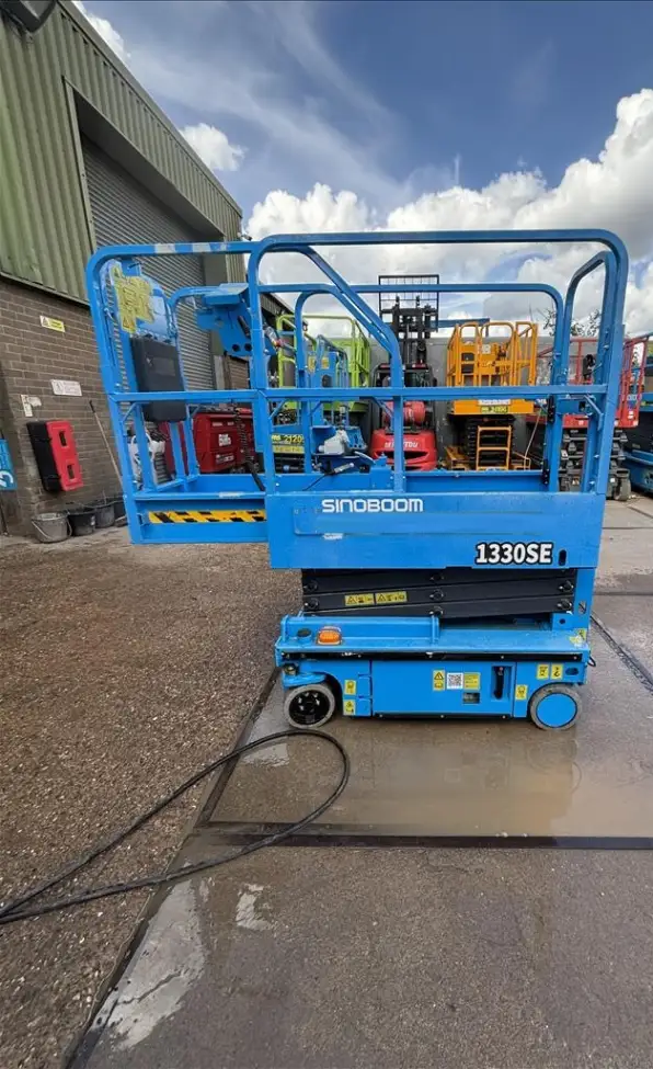 Sinoboom Scissor Lift - 1330SE - IP103413
