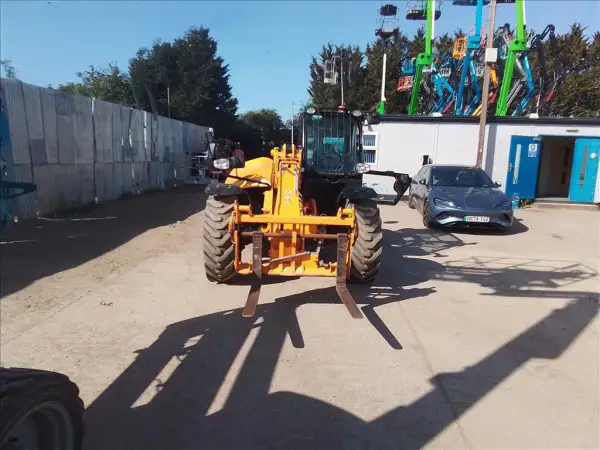 Click Here To Enlarge This Photo Of JCB Telehandler - 535-95 - IP103476