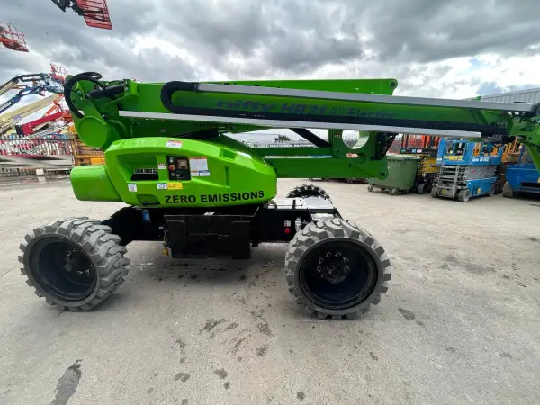Click Here To Enlarge This Photo Of NiftyLift Articulated Boom - HR21 E - IP103640