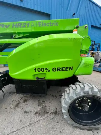 Click Here To Enlarge This Photo Of NiftyLift Articulated Boom - HR21 E - IP103640