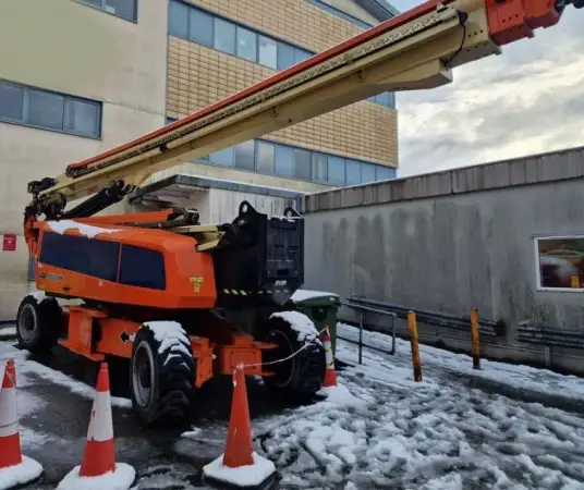 Click Here To Enlarge This Photo Of JLG Articulated Booms - 1500AJP - IP104659