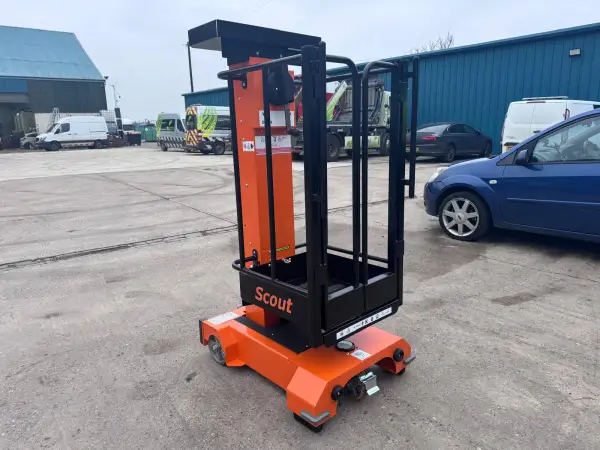 Click Here To Enlarge This Photo Of Navigator Lifts Mast Lifts - Scout