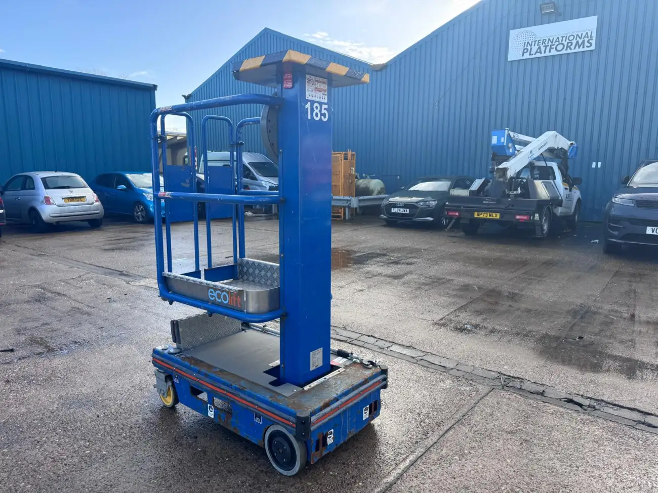 JLG Push Along Vehicles &lpar;PAVs&rpar; - EcoLift - IP104730