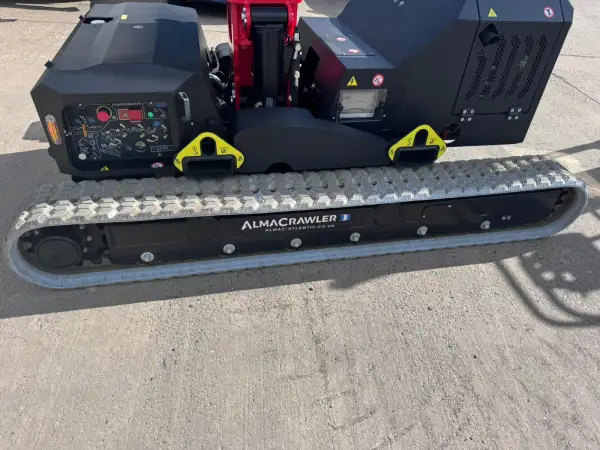 Click Here To Enlarge This Photo Of Almac Tracked Access - Jibbi 1670 Evo - IP104772