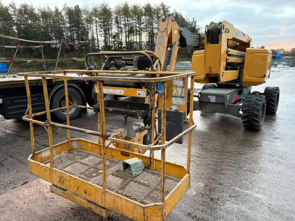 Click Here To Enlarge This Photo Of Haulotte Articulated Booms - HA16 RTJ PRO - IP104776