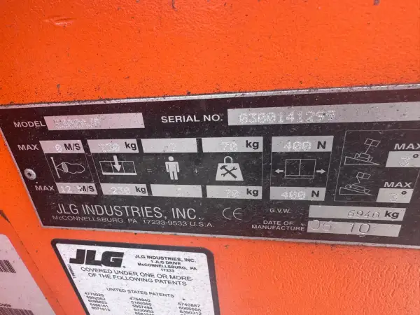Click Here To Enlarge This Photo Of JLG Articulated Booms - E300AJP - IP104786