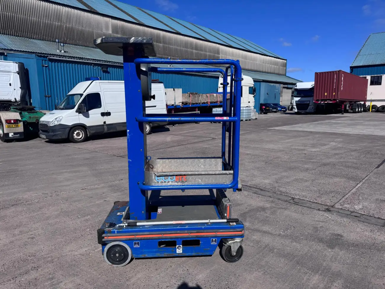 JLG Push Along Vehicles &lpar;PAVs&rpar; - EcoLift - IP104801