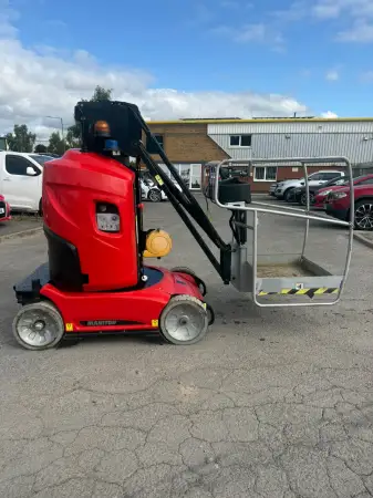 Click Here To Enlarge This Photo Of Manitou Mast Booms - 100VJR - IP104930
