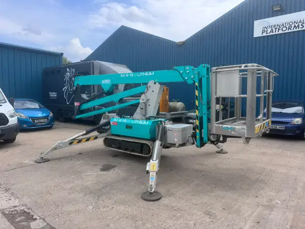 Click Here To Enlarge This Photo Of IMER Tracked Access - IM R19 SA Lithium - IP104935