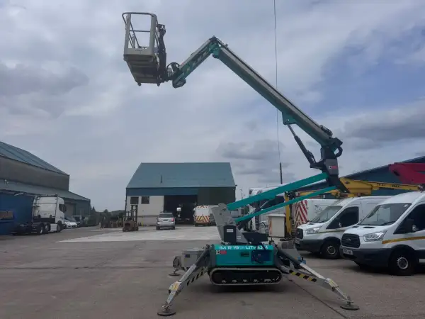 Click Here To Enlarge This Photo Of IMER Tracked Access - IM R19 SA Lithium - IP104935