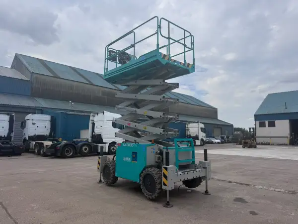 Click Here To Enlarge This Photo Of IMER Scissor Lifts - 13180 DE - IP104936