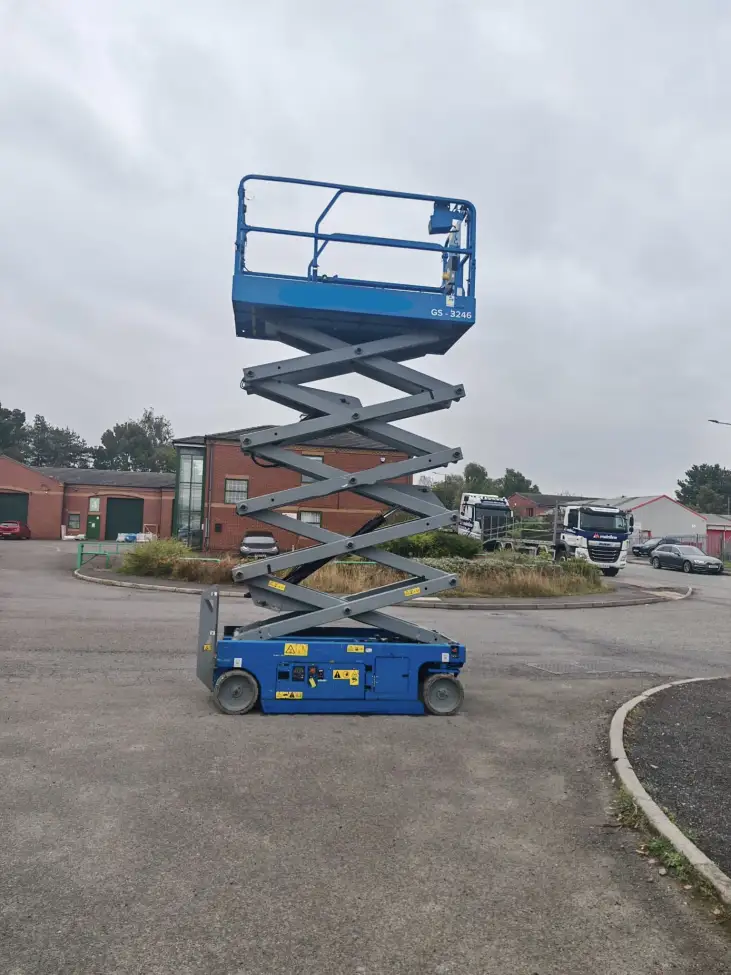Genie Scissor Lifts - GS3246 - IP104937
