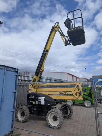 Click Here To Enlarge This Photo Of Niftylift Articulated Booms - HR17 D 4x4 - IP104938