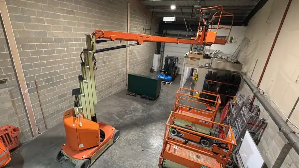 Click Here To Enlarge This Photo Of JLG Mast Booms - Toucan 12E&plus; - IP104941