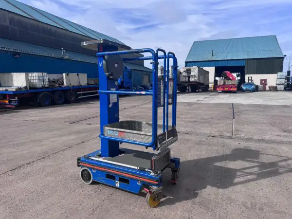 Click Here To Enlarge This Photo Of JLG Push Along Vehicles &lpar;PAVs&rpar; - EcoLift - IP104950