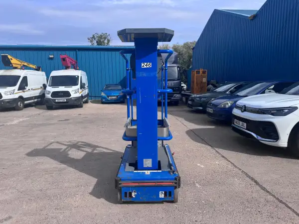 Click Here To Enlarge This Photo Of JLG Push Along Vehicles &lpar;PAVs&rpar; - EcoLift - IP104951