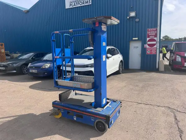 Click Here To Enlarge This Photo Of JLG Push Along Vehicles &lpar;PAVs&rpar; - EcoLift - IP104954