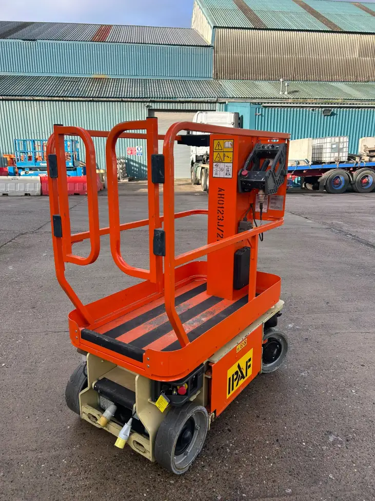 JLG Mast Lifts - 1230ES - IP104955